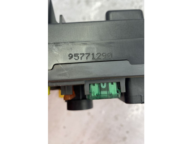 Pojistková skříňka Řídící jednotka BSM 9807028780   Peugeot 308 2009