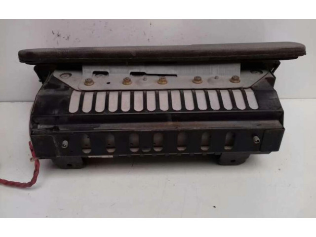 Подушка безопасности двери TA0457K50D   Mazda Xedos 6