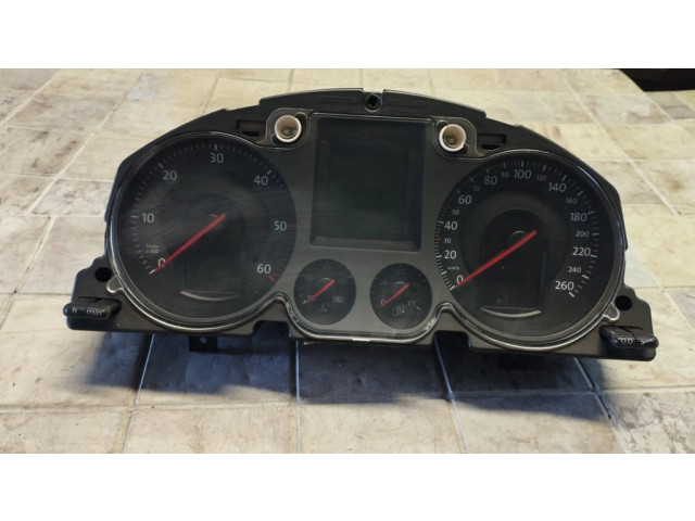 Přístrojová deska  Volkswagen PASSAT B6 2007 3C0920871E  