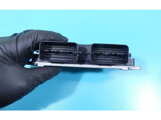 Блок управления двигателем ECU E6T57572H1, IMPRK1309220   Mazda 6