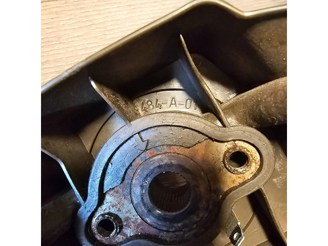 Volant Nissan Micra 1982 484A01  