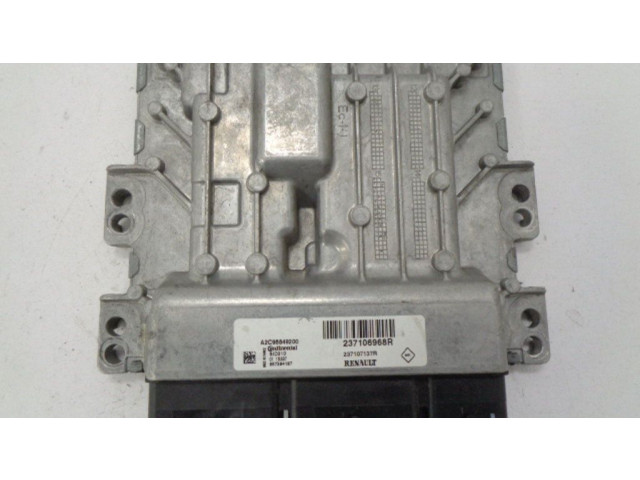 Řídící jednotka 237106968R, 237107137R   Dacia Duster 2013
