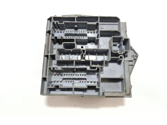 Блок предохранителей 51724394   Fiat Stilo 2002
