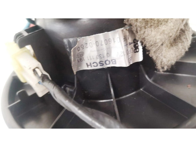 Вентилятор печки    0130111191, mf016070-0260   Mitsubishi Carisma