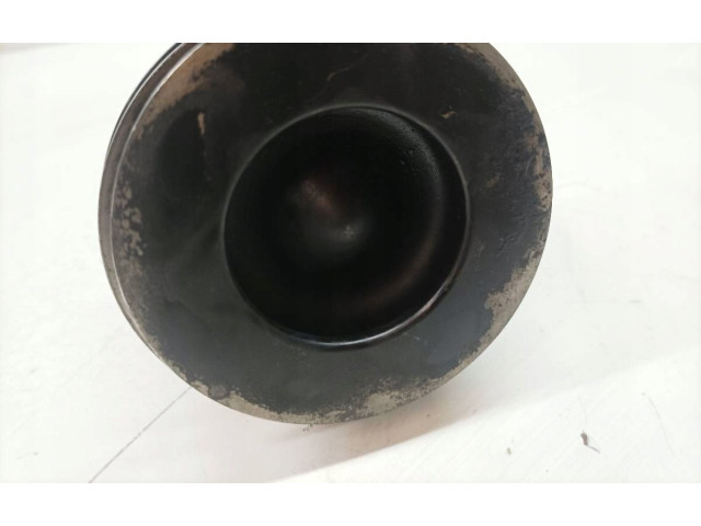 Píst 83L57, TDI   Audi A6 S6 C6 4F     