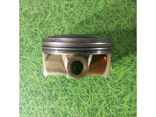 Píst 7840924, 92L94   BMW M5  pro benzínový motor 5.0 S85 B50AA 