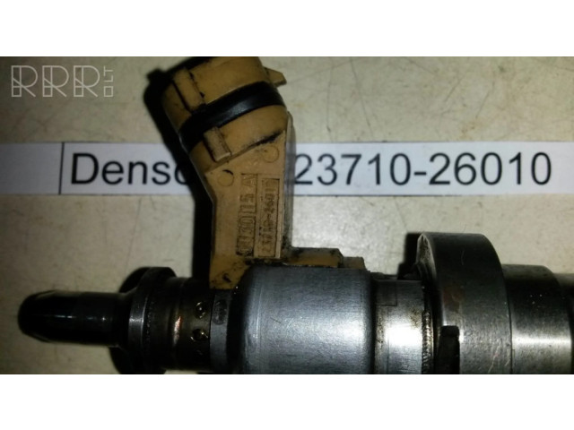 Vstřikovač 2371026010, 2ADFHV   Toyota RAV 4 (XA30)  pro naftový motor 2.2  