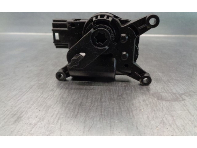Вентилятор печки    5Q0907511H   Volkswagen Scirocco