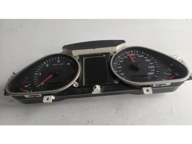 Панель приборов 4F0910930A, 4F0920931B   Audi A6 S6 C6 4F       