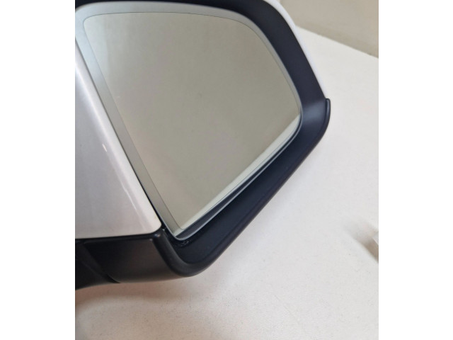 Zpětné zrcátko  Tesla Model Y 2023  045999  