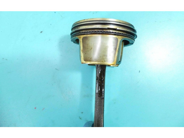 Píst 272947, IMPRK1340424   Mercedes-Benz C W204     