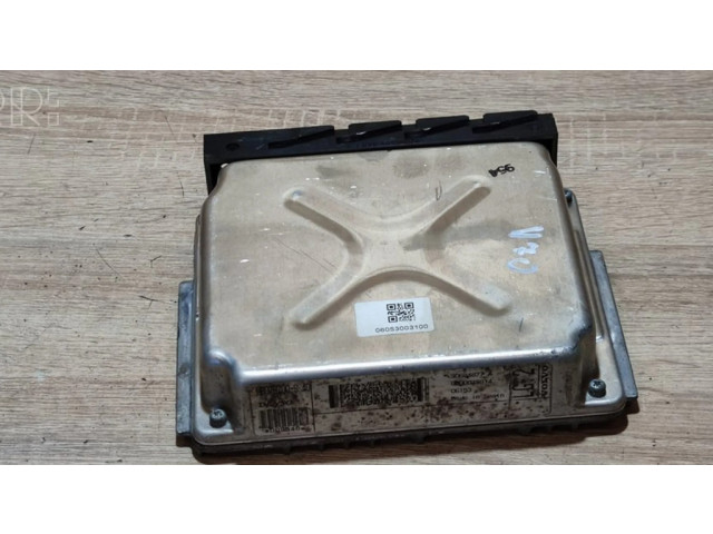 Řídící jednotka 30684877A   Volvo V70 2002