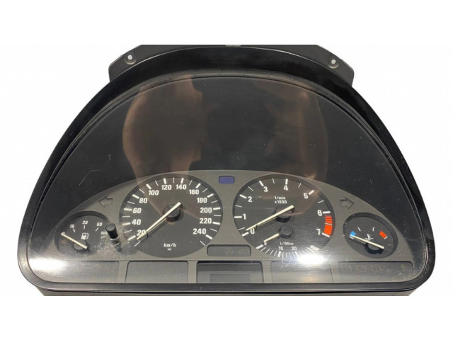 Přístrojová deska  BMW 5 E39 2001 8372359, 62118372359  