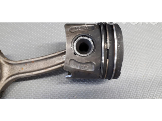 Píst 06933   Opel Corsa C     