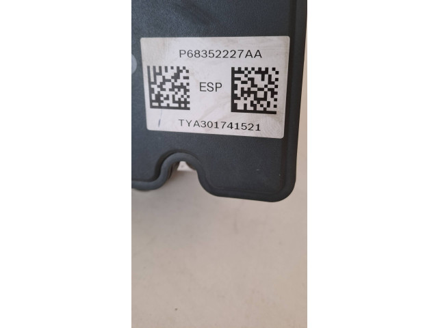 Блок АБС P68352227AA, TYA301741521   Chrysler  Pacifica   -  года