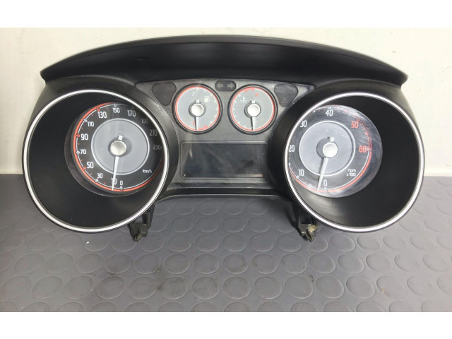 Přístrojová deska  Fiat Punto Evo 2012 51917429, 51917429  