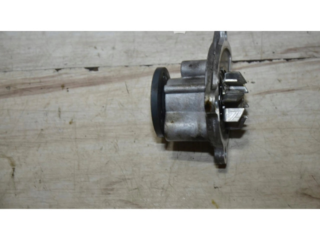 Čerpadlo oleje 210106094R   Renault Captur   