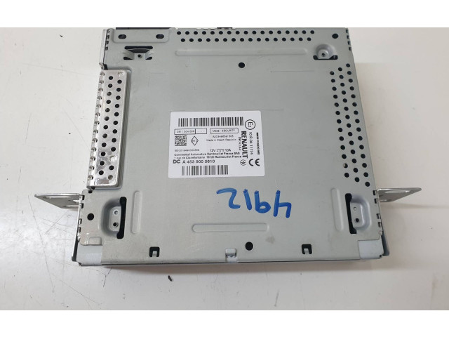 Радио/ проигрыватель CD/DVD / навигация 10R0411174   Smart ForFour II W453    
