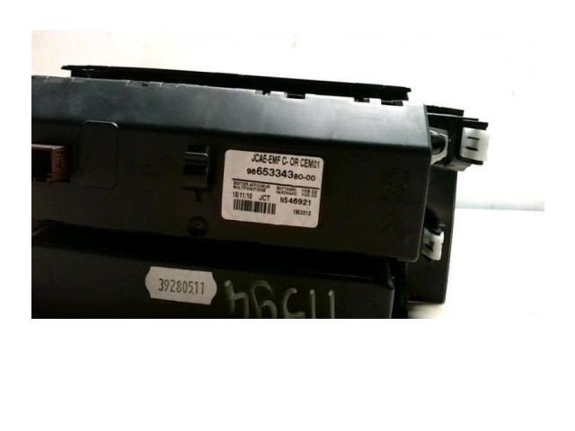 Дисплей    8200028364, 8200028364   Renault Scenic I