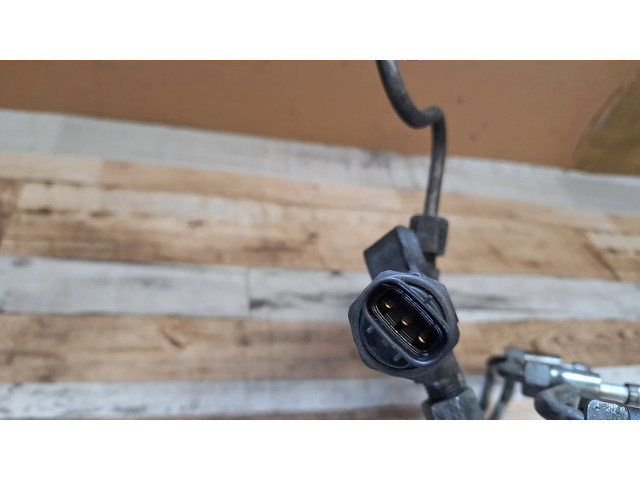 Vstřikovací lišta    Mazda 5  pro naftový motor 2.0  