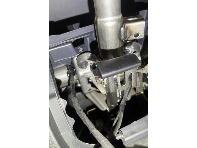  рейка  Колонка рулевая 488102309R   Dacia Sandero  -  года