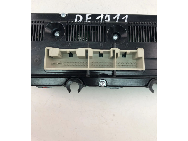 Блок управления климат-контролем 1K0907044DA, DE1711   Volkswagen Scirocco