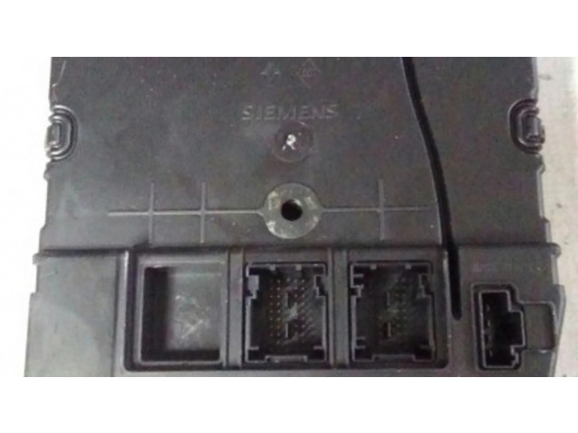 Блок комфорта 8200780025   Renault Scenic II -  Grand scenic II   