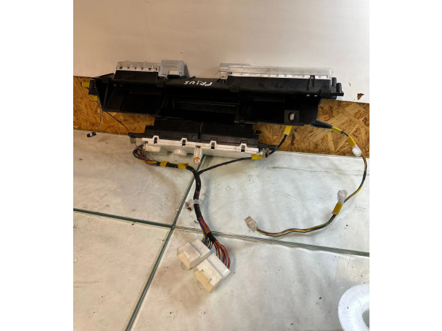Панель приборов 769204820   Toyota Prius (XW20)       