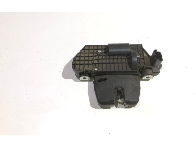 Замок багажника 9684648680, 9651487499    Peugeot 5008  -  года