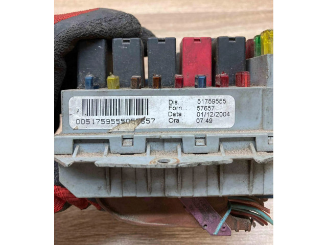   Pojistková skříňka 51759555, WithPlug   Fiat Stilo 2000
