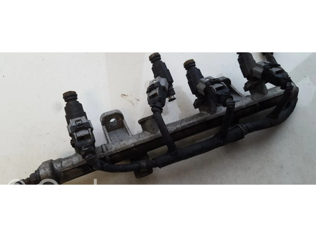 Vstřikovací lišta 3531022600, 35310-22600   KIA Cerato  pro benzínový motor 1.1  