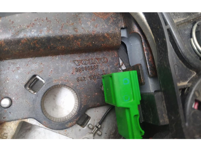 Volant Volvo V60 2010 8656883  