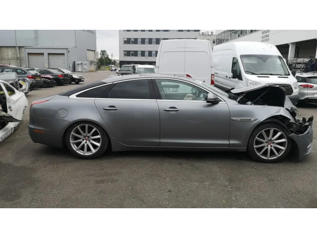 Přístrojová deska  Jaguar XJ X351 2013 EW9310849AC  