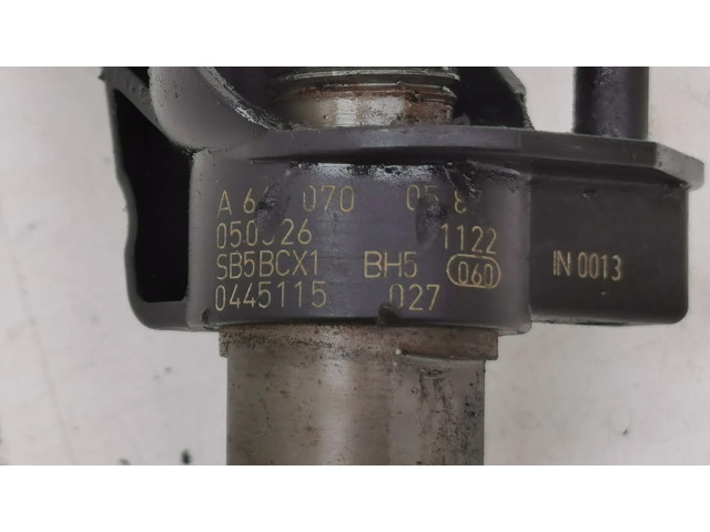 Vstřikovač 0445115027, A6420700587   Mercedes-Benz ML W164  pro naftový motor 3.0  
