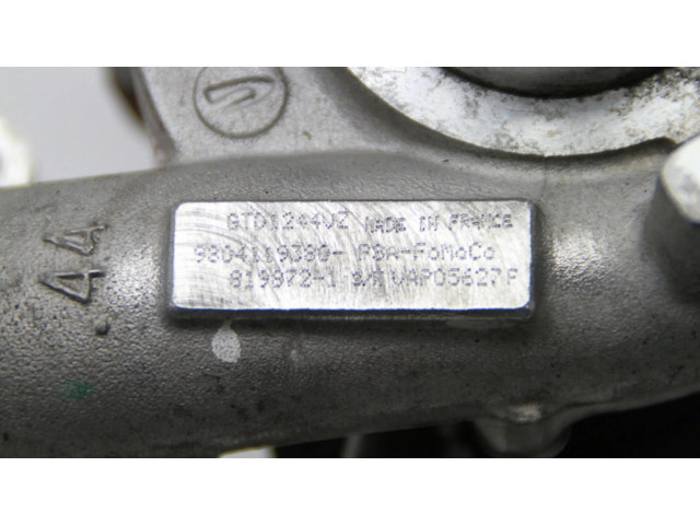 Vstřikovač 9804119380   Peugeot 208    BHY (DV6FD) 
