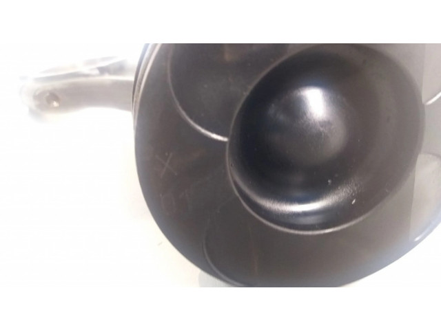  Поршень с шатуном om646.963 , 646.963 A6460300020, A6460300220  Mercedes-Benz C W203 для дизельного двигателя 2.1