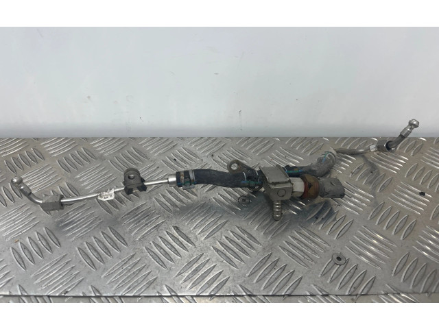 Топливная рампа 079127509CB, 06E906051K   Audi A8 S8 D4 4H  