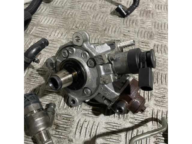 Vstřikovač 0281002949, 0445010540   BMW 1 F20 F21  pro naftový motor 2.0  