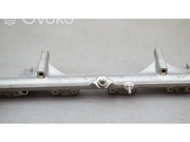 Vstřikovací lišta 7639979   BMW X1 F48 F49  pro benzínový motor 2.0  
