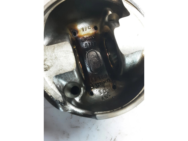 Píst 83L57, R111   Audi A6 S6 C6 4F     