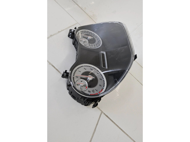 Přístrojová deska  Mercedes-Benz A W176 2014 A1769008901, 0263700124  