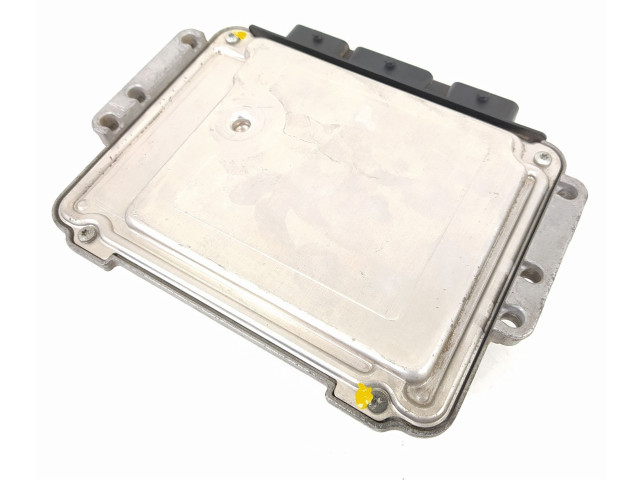 Řídící jednotka 8200389519, 0281011529   Nissan Primastar 2005