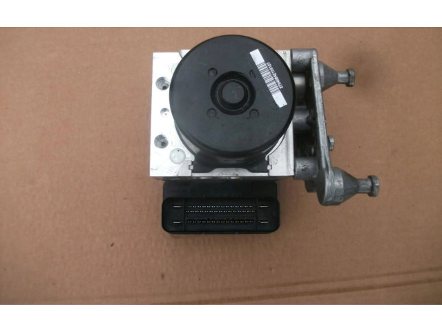 Jednotka ABS A1729014100   Mercedes-Benz C W204 2013