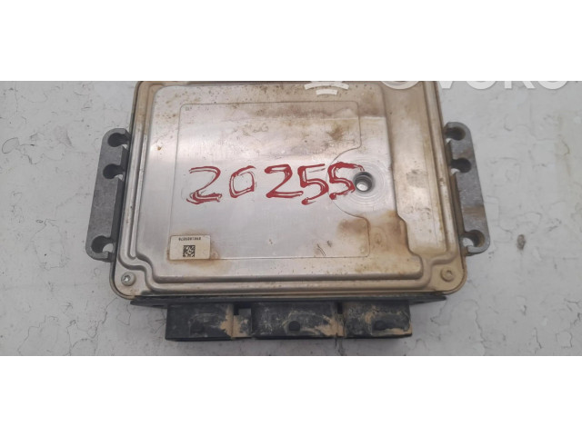 Řídící jednotka 8200518648   Suzuki Grand Vitara I 
