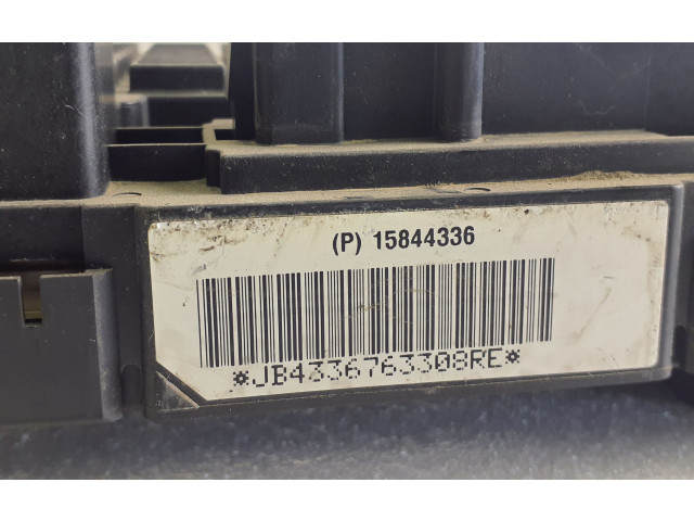   Pojistková skříňka 15844336, JB4336763308RE   Hummer H3 2007