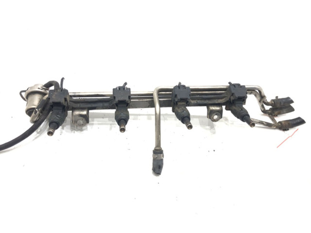 Топливная рампа 06A133681F   Volkswagen Sharan  