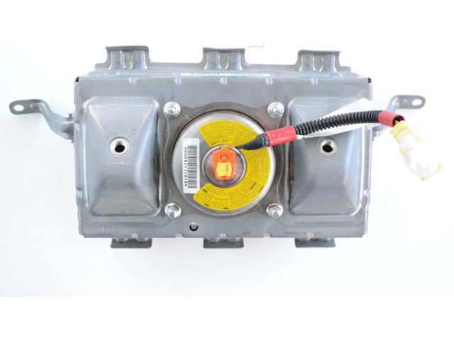 Подушка безопасности пассажира K05566009P6W   Toyota iQ