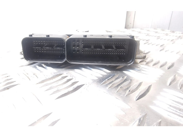 Блок управления двигателя 03F906070BG, 5WP44706   Volkswagen Touran II