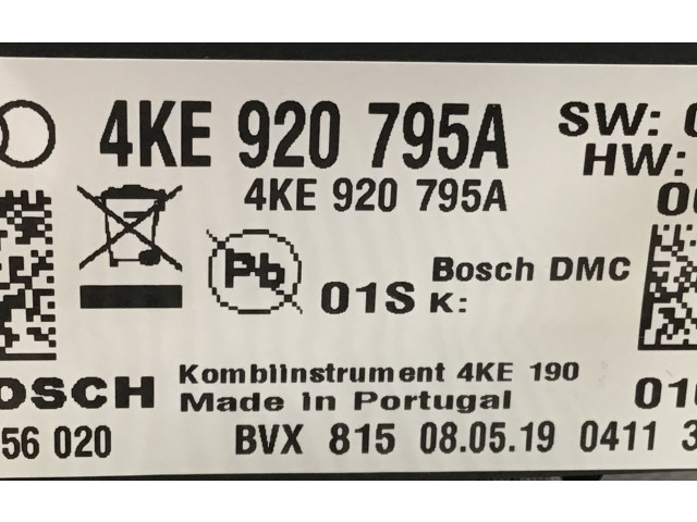 Přístrojová deska  Audi e-tron 2020 4KE920795A  