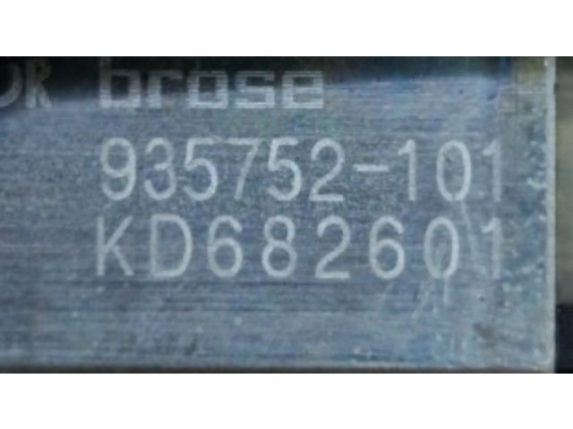 Дисплей    935752101, KD682601   Audi A7 S7 4G